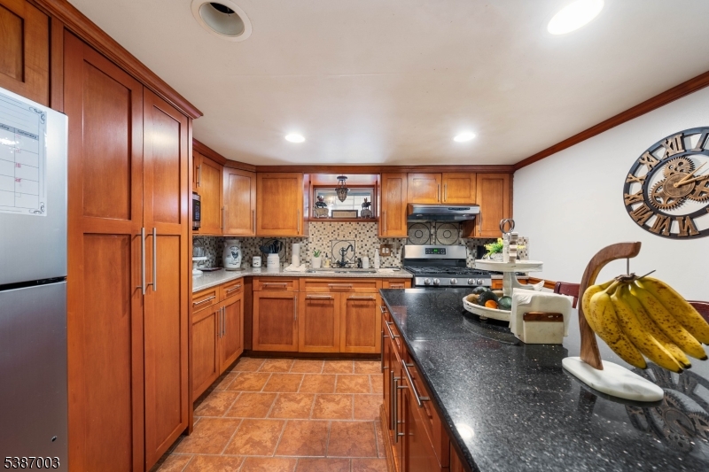437 Durling Rd