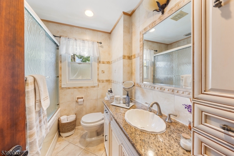437 Durling Rd