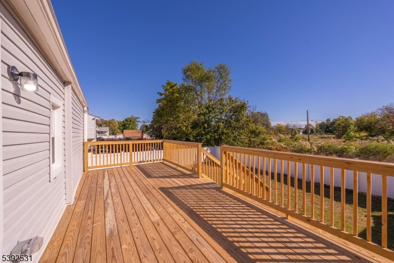 524 Bamford Ave