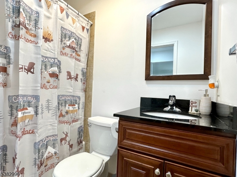 594-596 Jefferson Ave 304