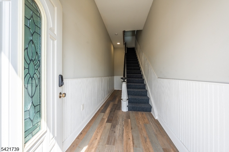 261-263 Elizabeth Ave