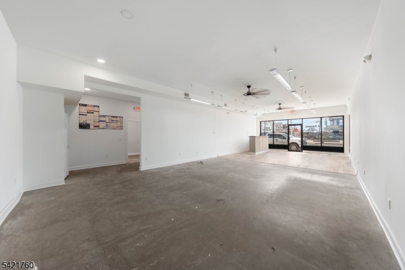 261-263 Elizabeth Ave