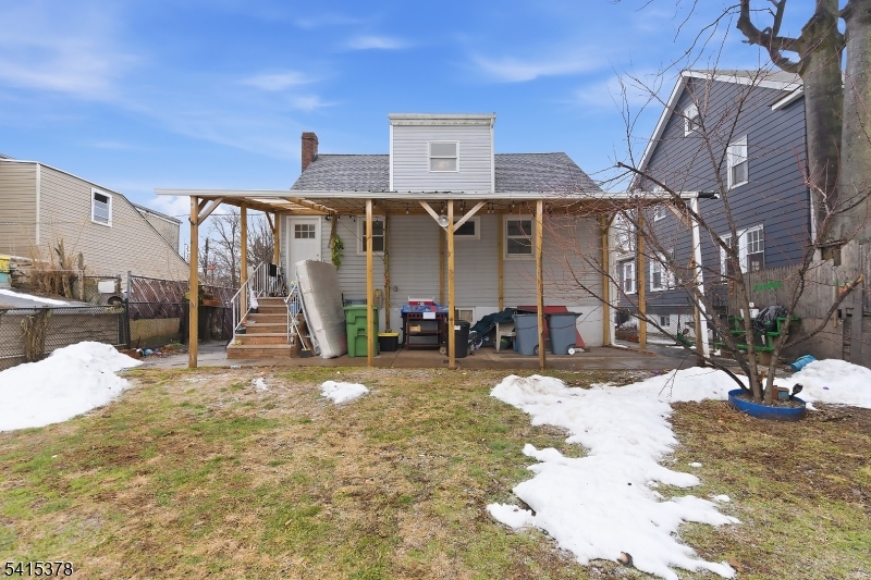229 Hillcrest Ter