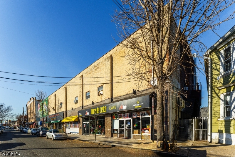 43 Merchant St