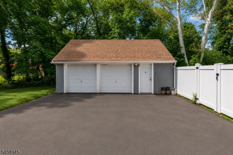 379 Old Georges Rd