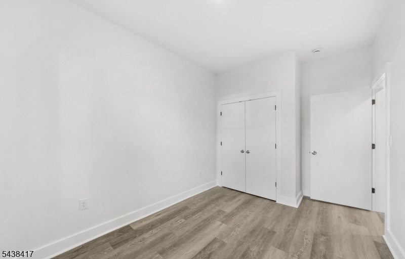 1119 Hampton Place 1