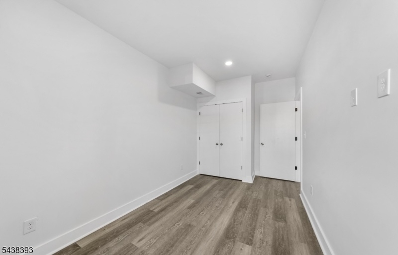 1119 Hampton Place 2