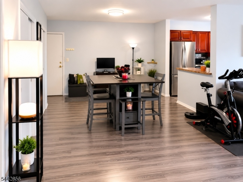 24A Woodedge Ave 4