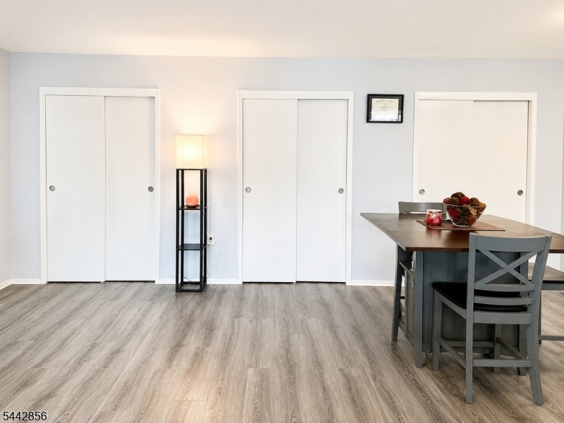 24A Woodedge Ave 4