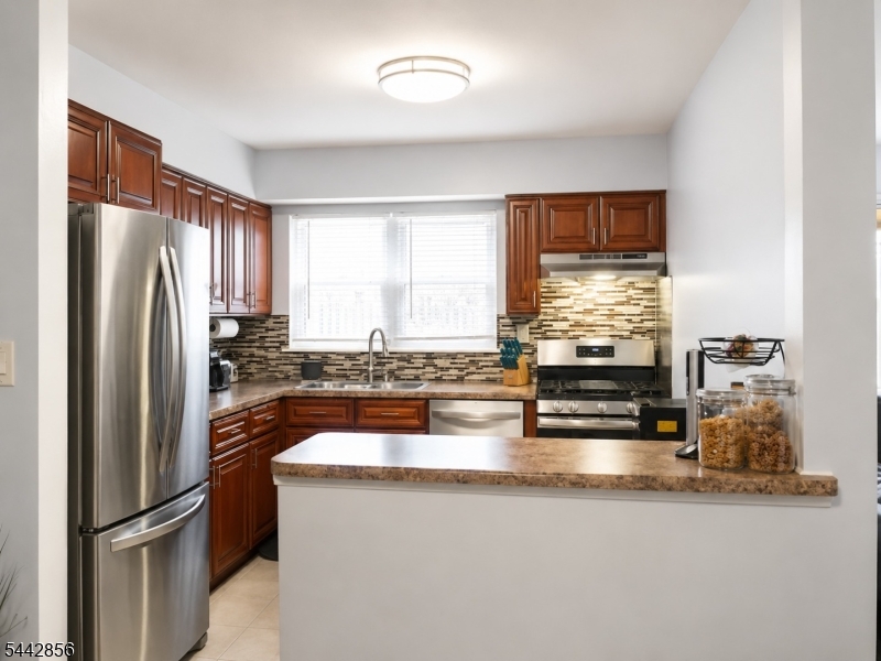 24A Woodedge Ave 4
