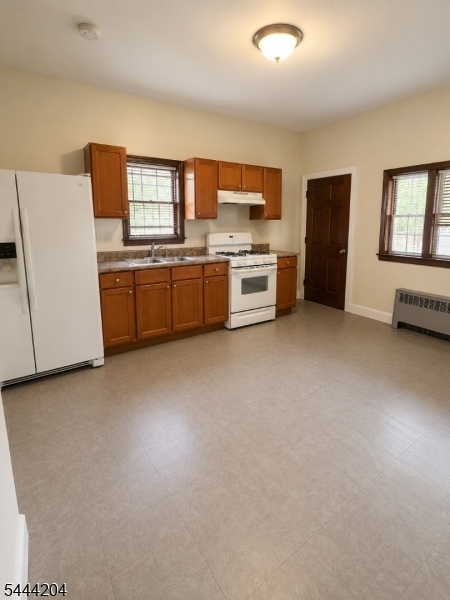 138 E Jersey St 1