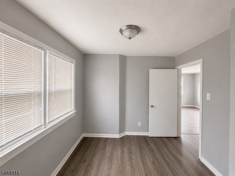 1112 Rivington St 2