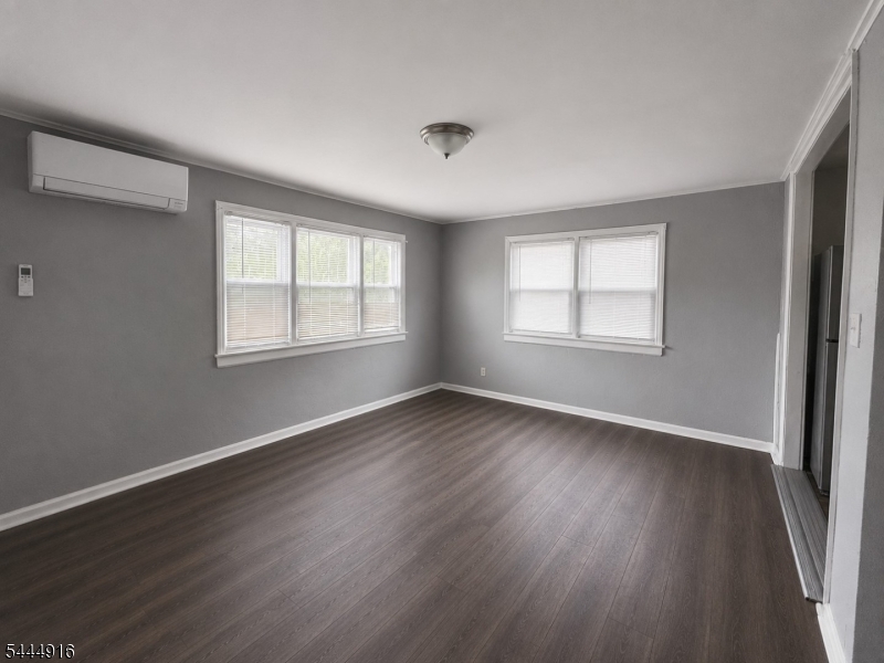 1112 Rivington St 2