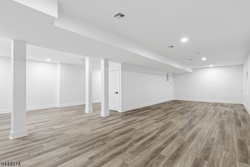170 Johnston Drive Ext