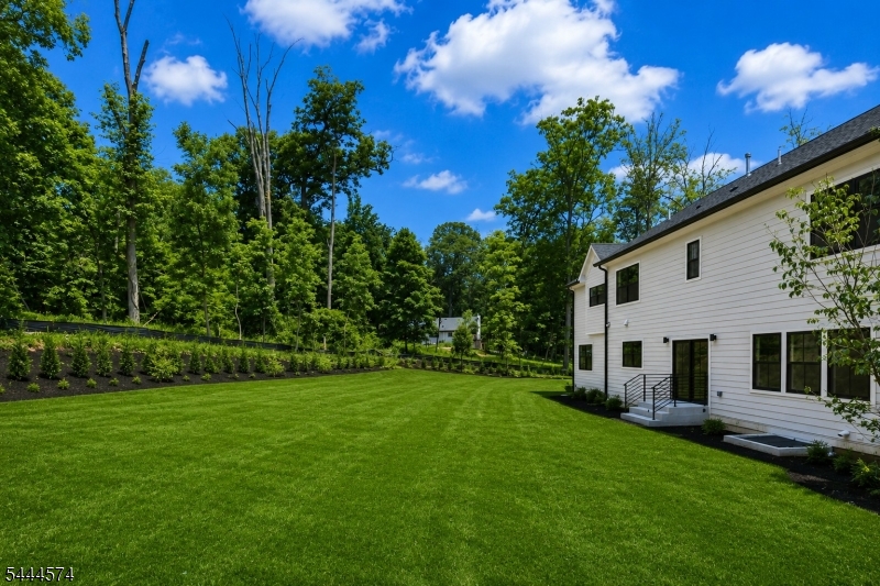170 Johnston Drive Ext