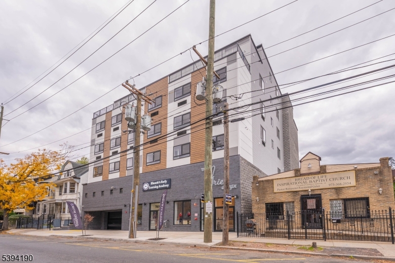 768 Bergen St 4C