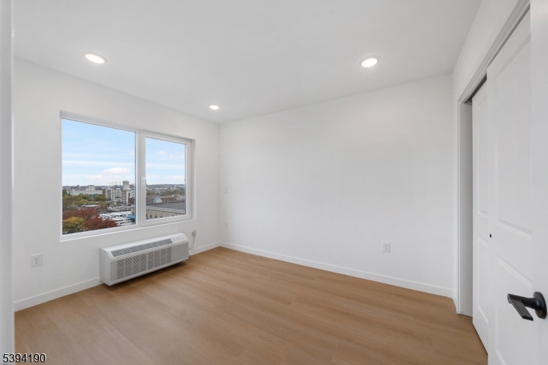768 Bergen St 4C