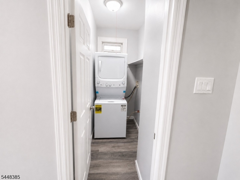 197 Hansbury Ave