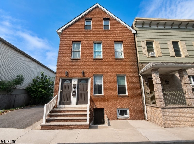 35-37 Lentz Ave 1