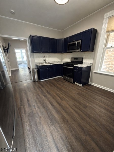308 7Th Ave