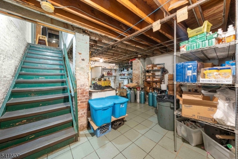 1109 Elizabeth Ave