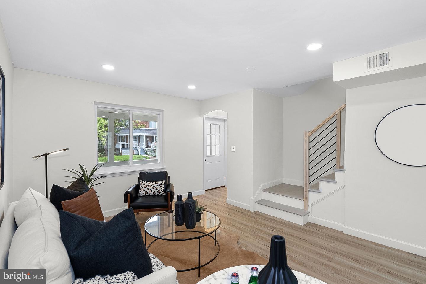 241 Evans Ln