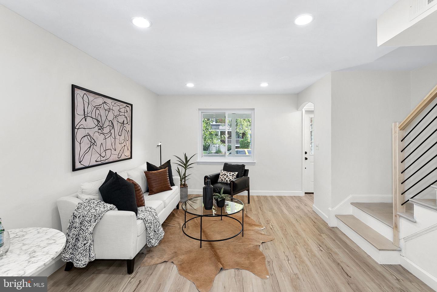 241 Evans Ln