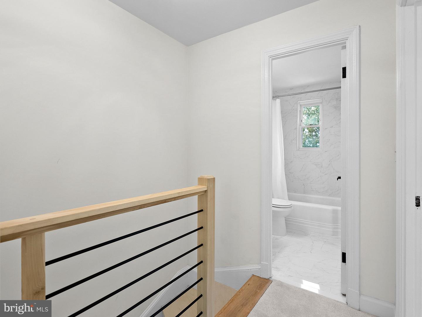 241 Evans Ln