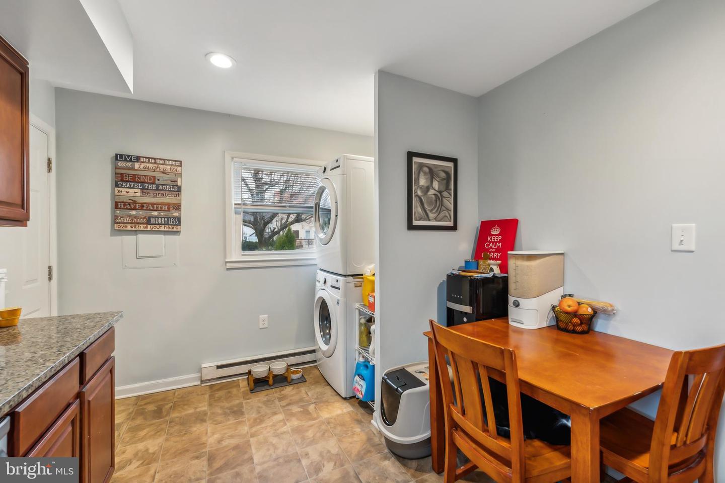 219 Josephine St