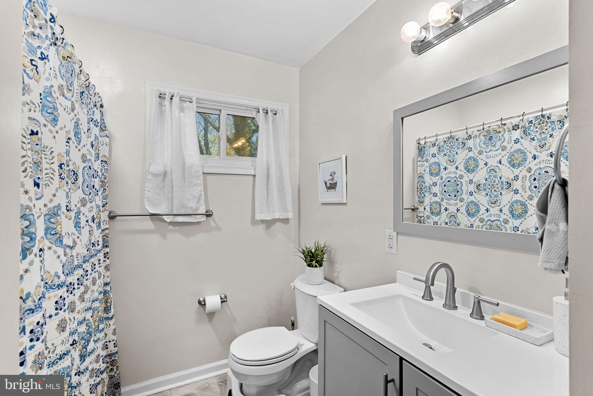 219 JOSEPHINE STREET