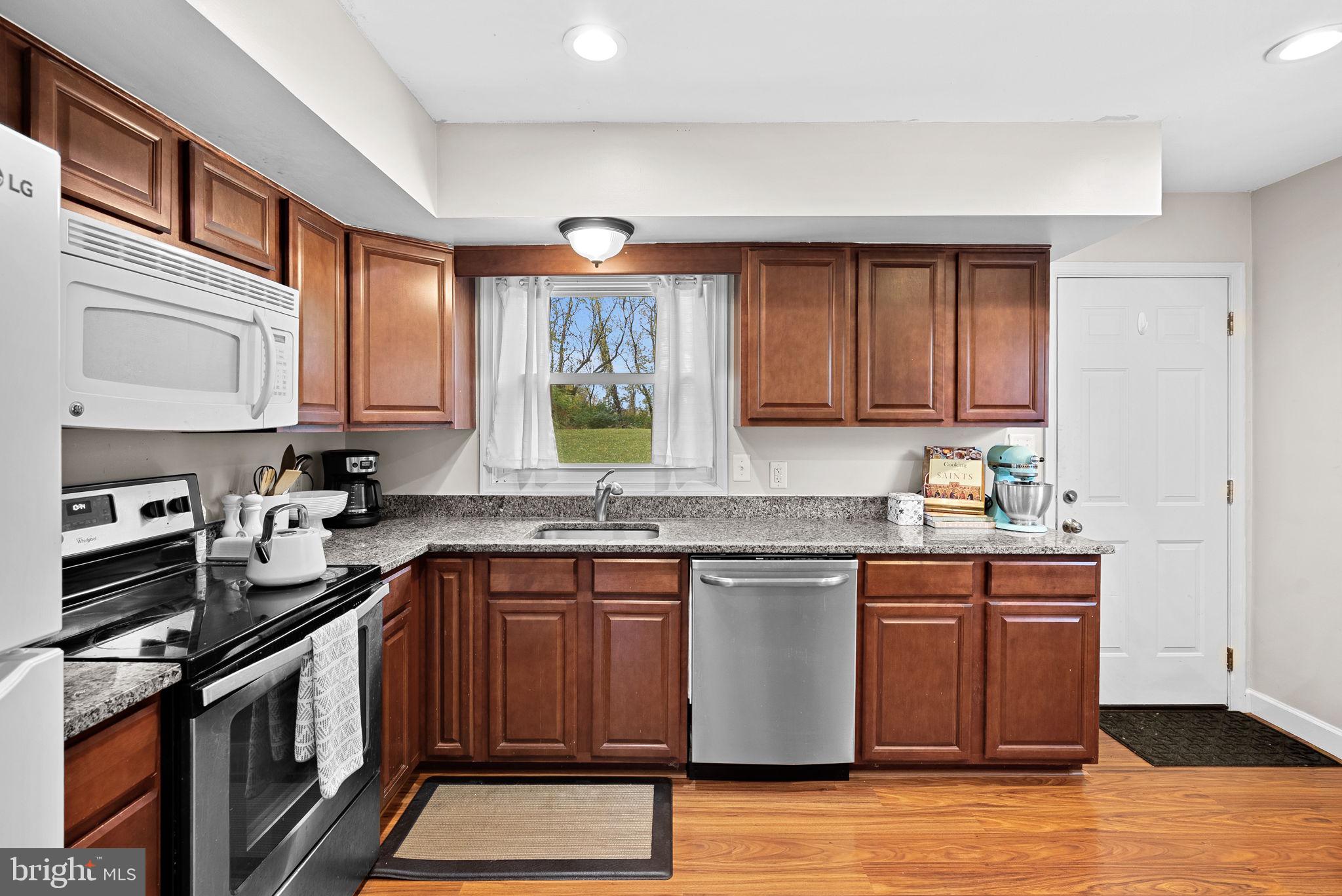 219 JOSEPHINE STREET