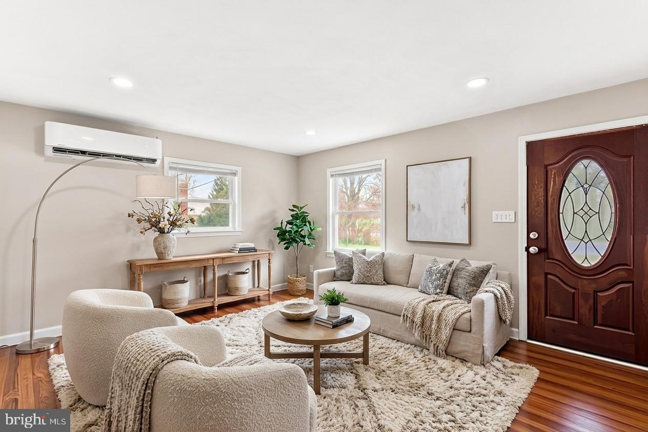 219 JOSEPHINE STREET