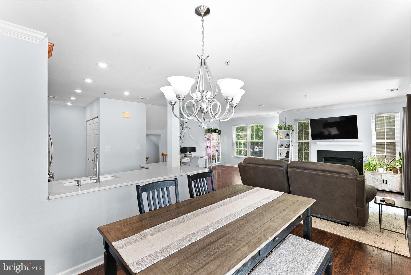 12797 Fair Briar Ln