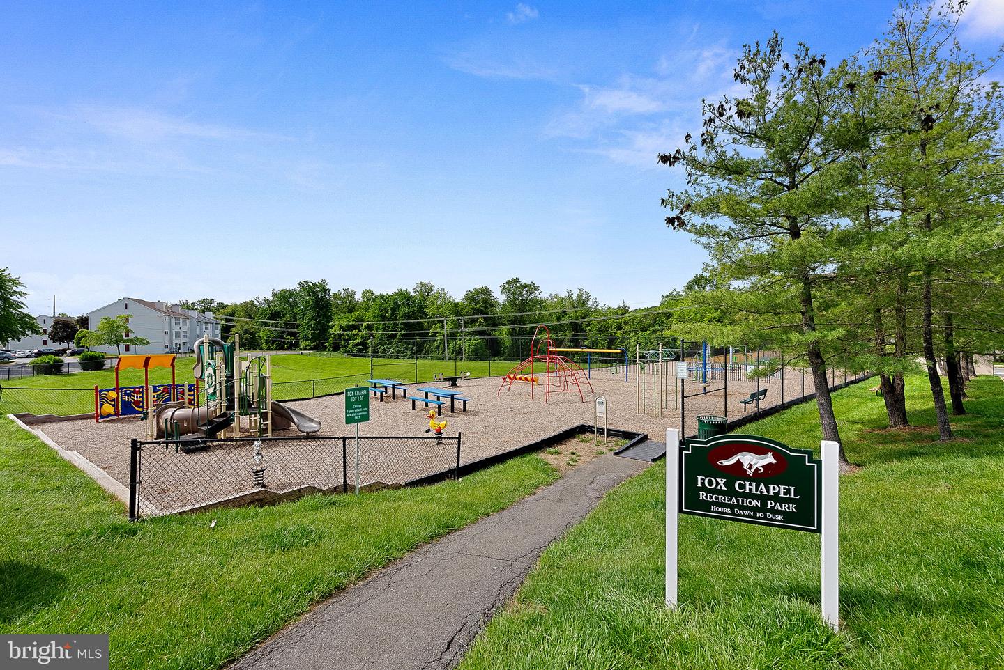 130 Fort Evans Rd SE #B