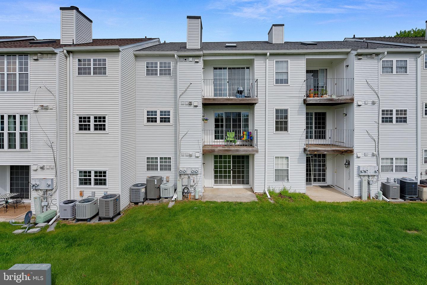 130 Fort Evans Rd SE #B