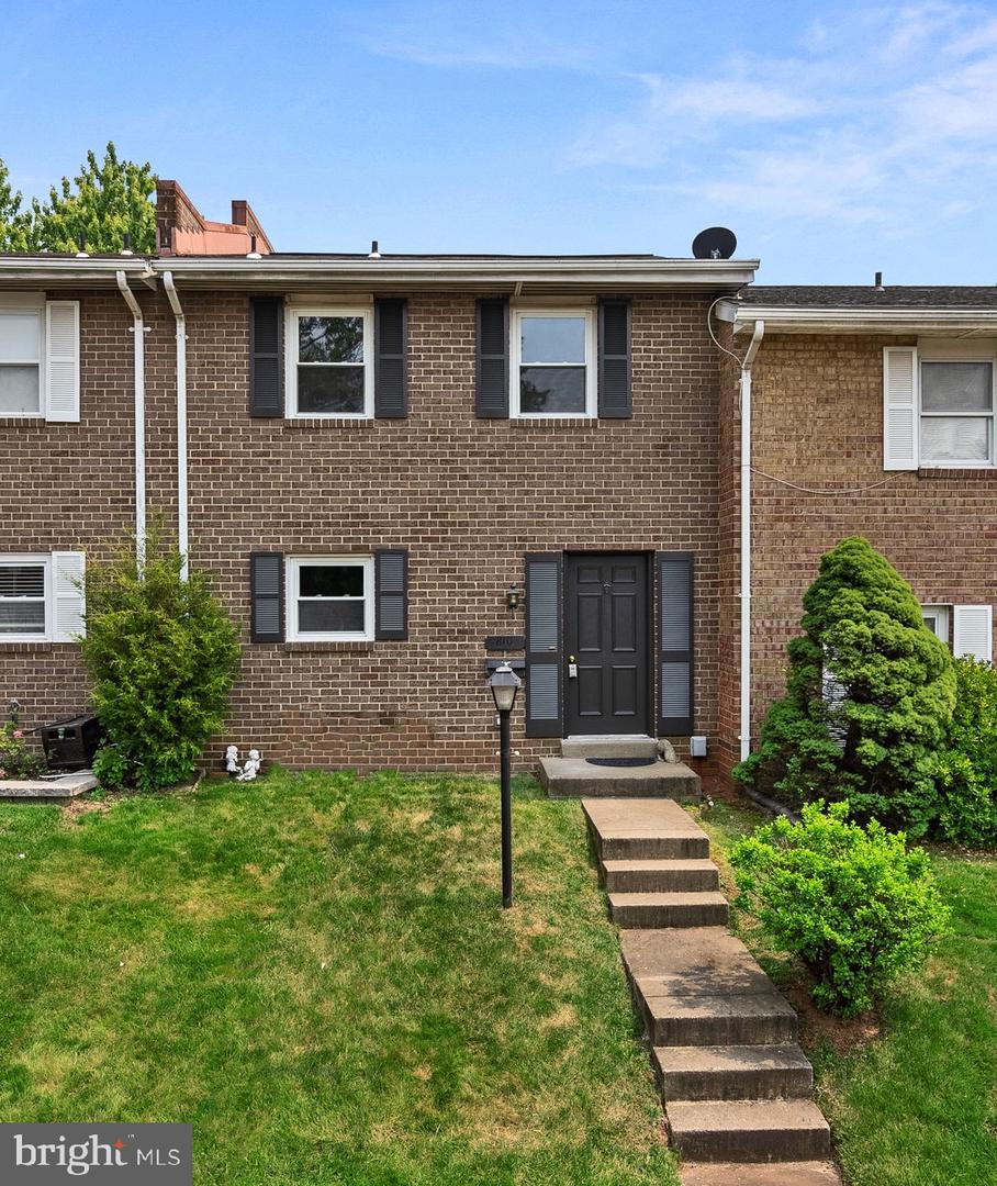 810 S Concord Ct