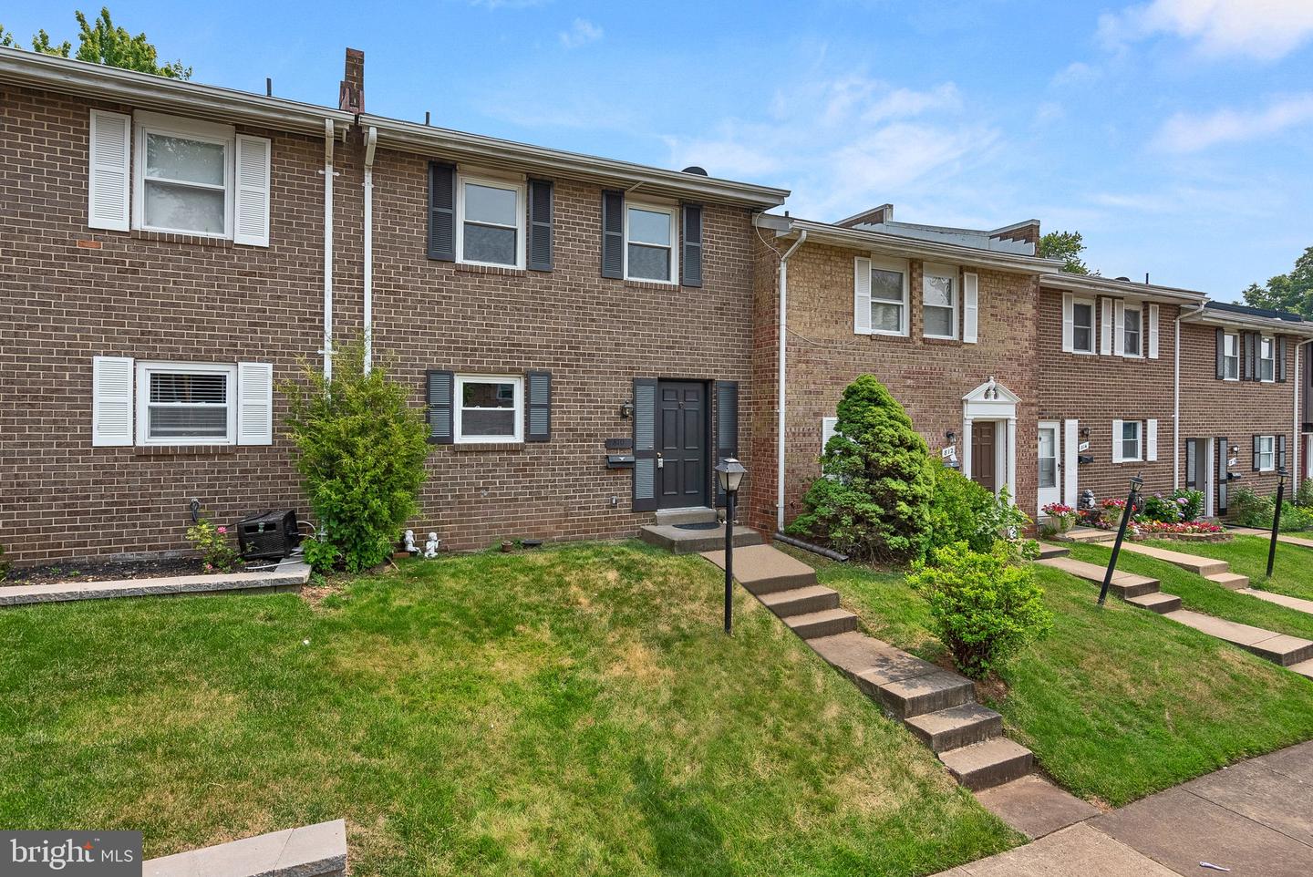 810 S Concord Ct