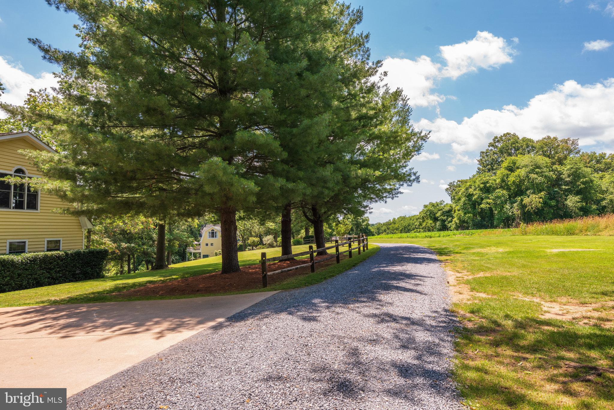 34917 Snickersville Tpke