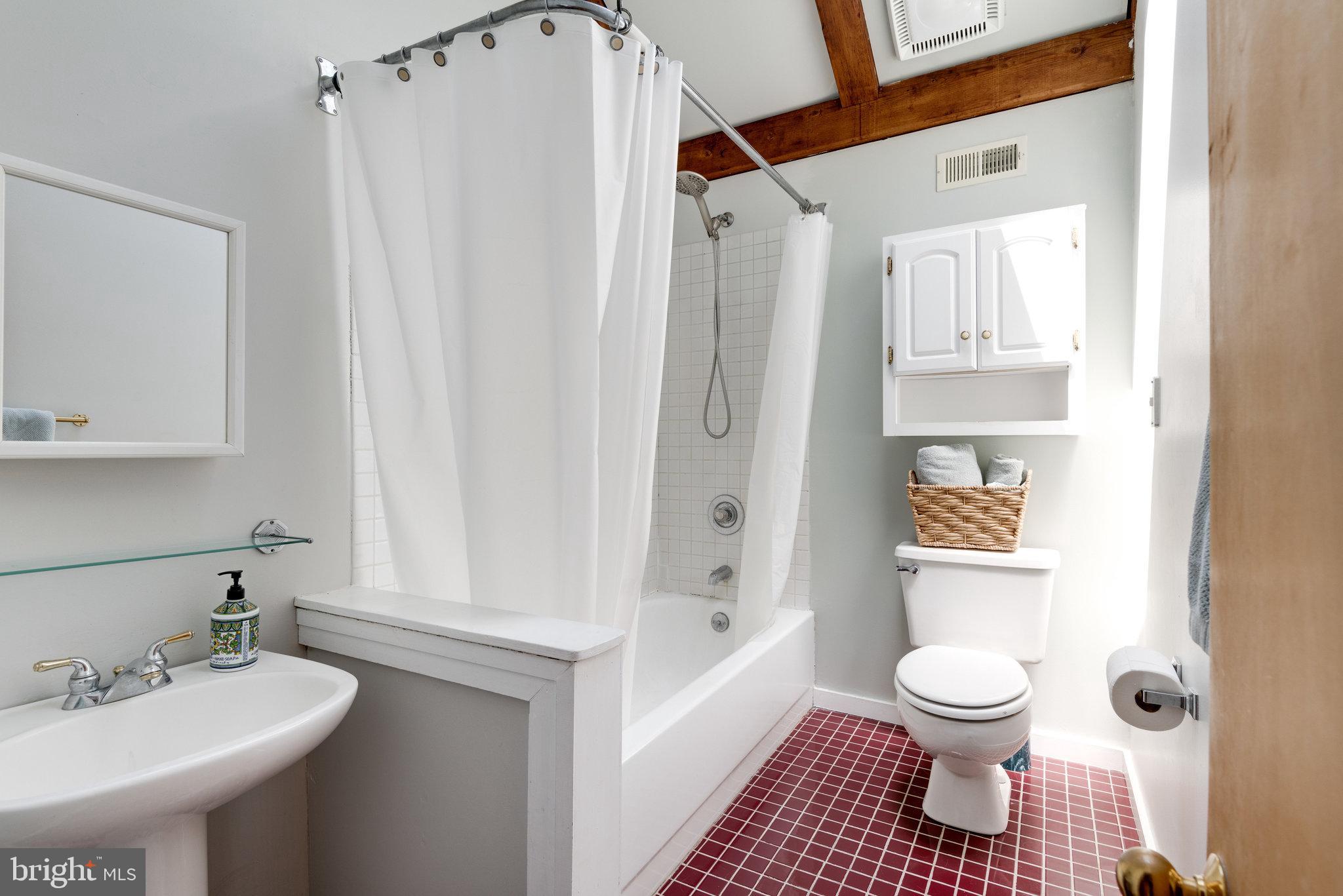 34917 Snickersville Tpke