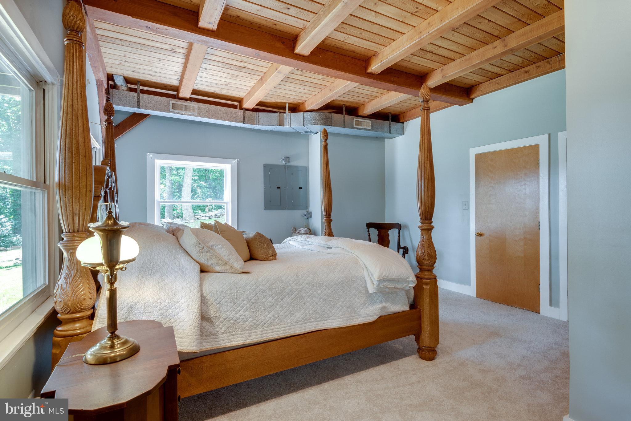 34917 Snickersville Tpke