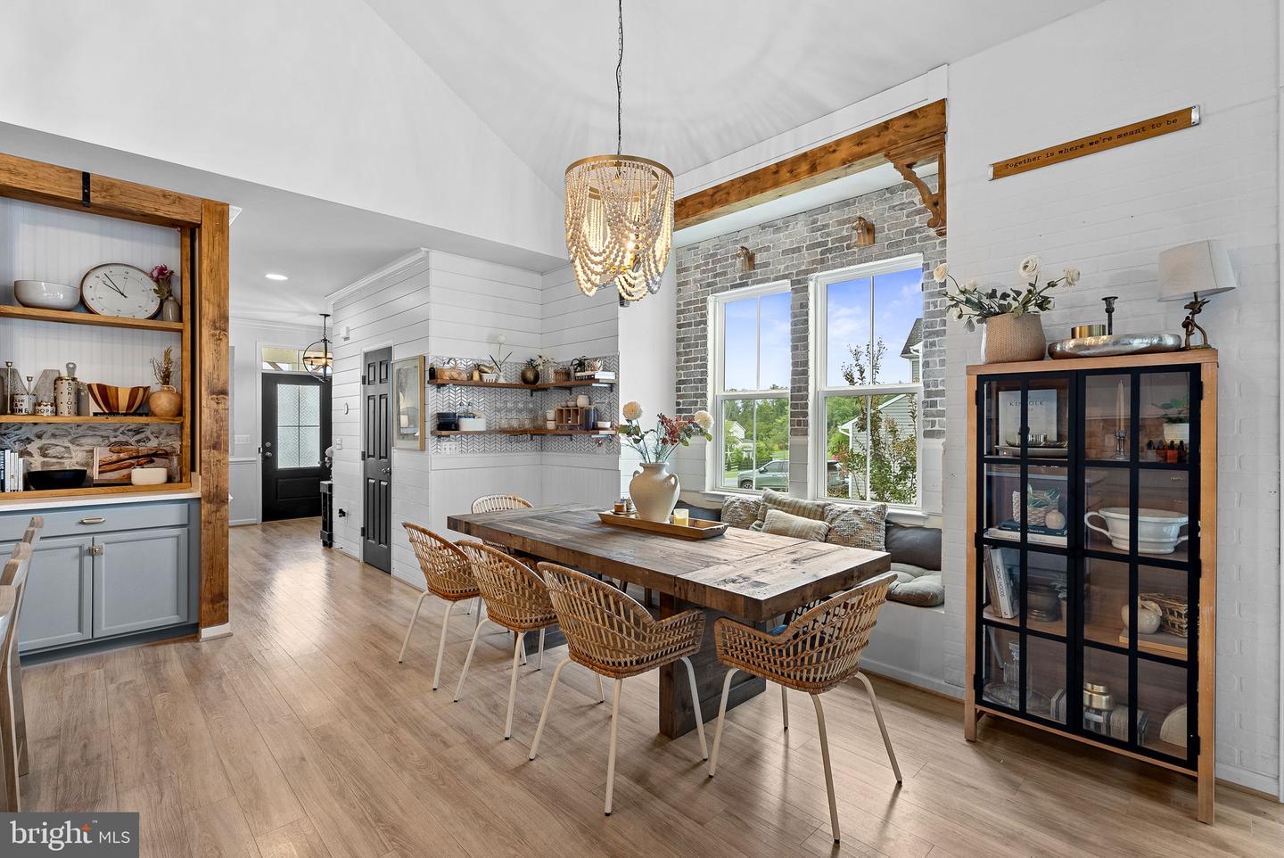 18424 Presidio Pl