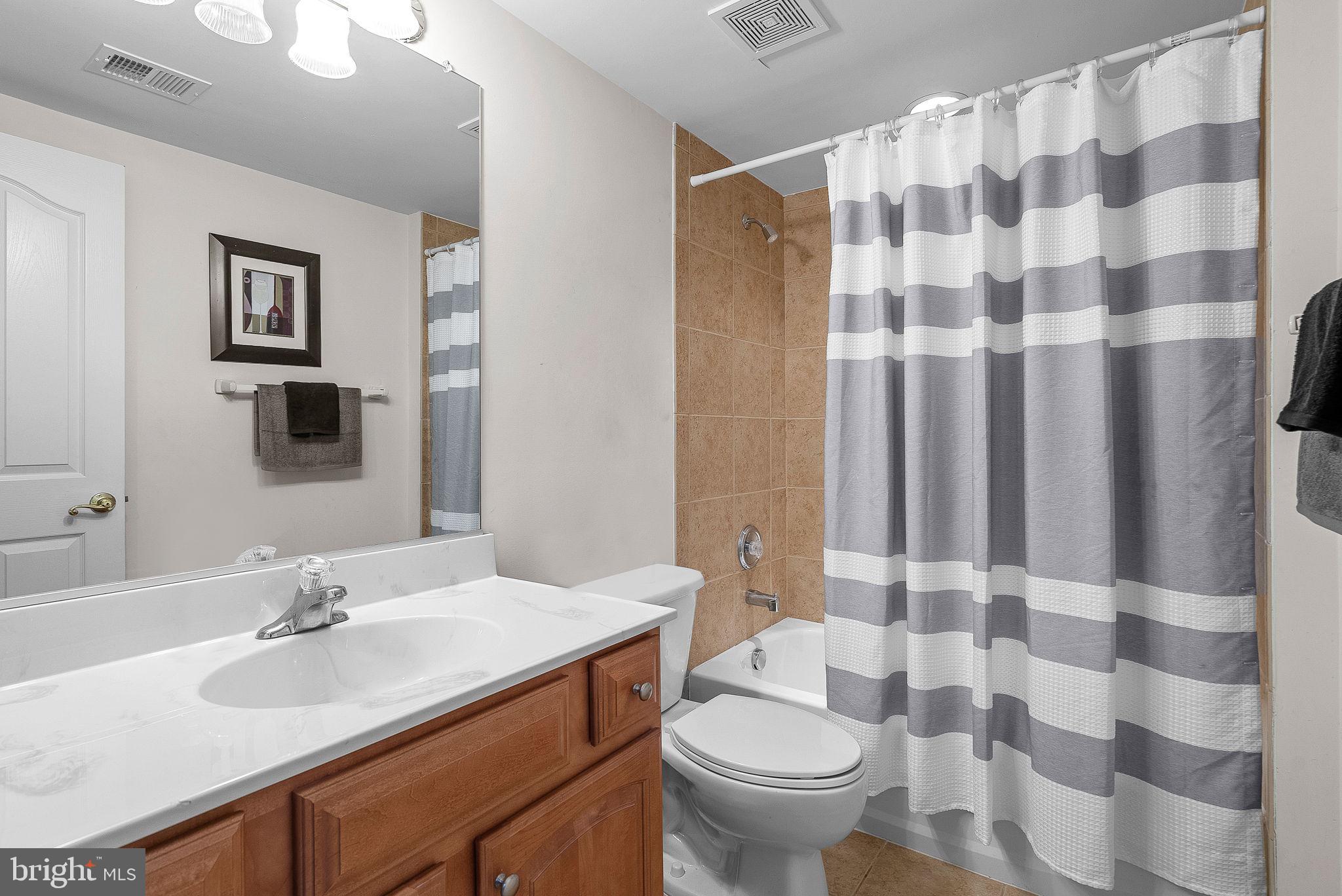 42245 Fording Branch Ct