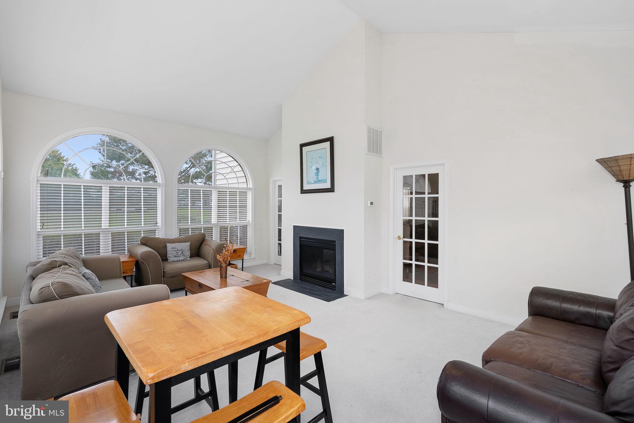 42245 Fording Branch Ct