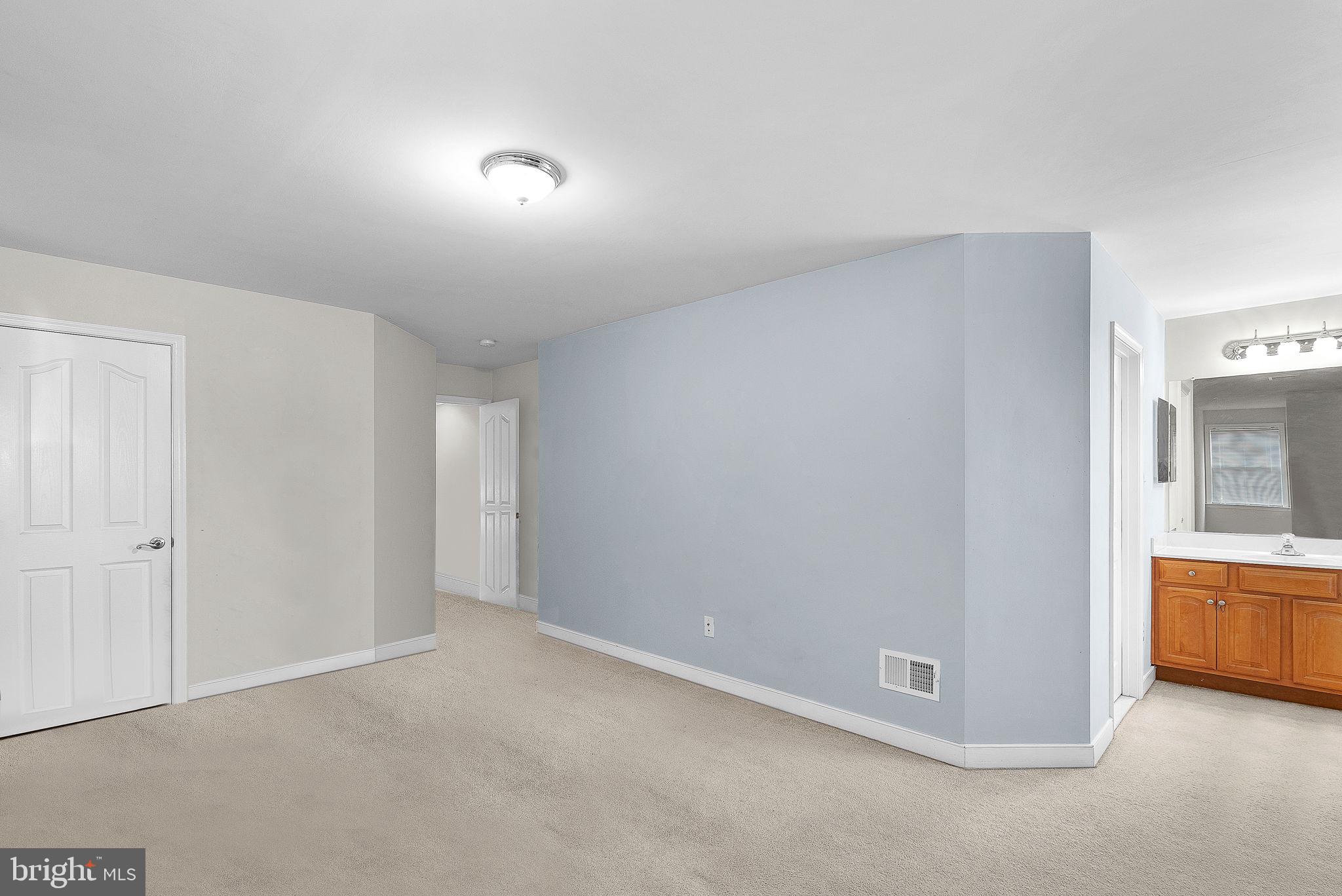 42245 Fording Branch Ct