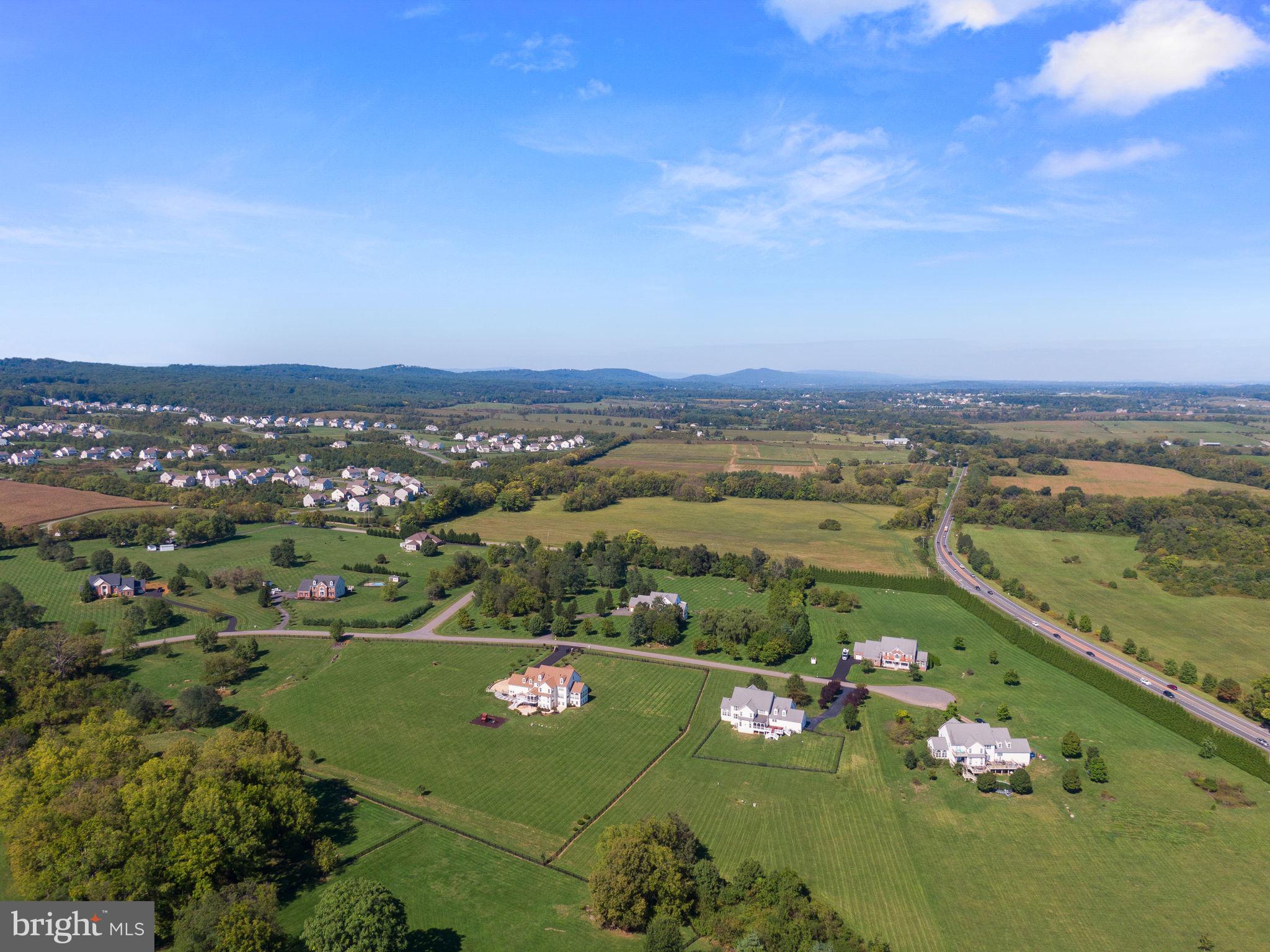 42245 Fording Branch Ct