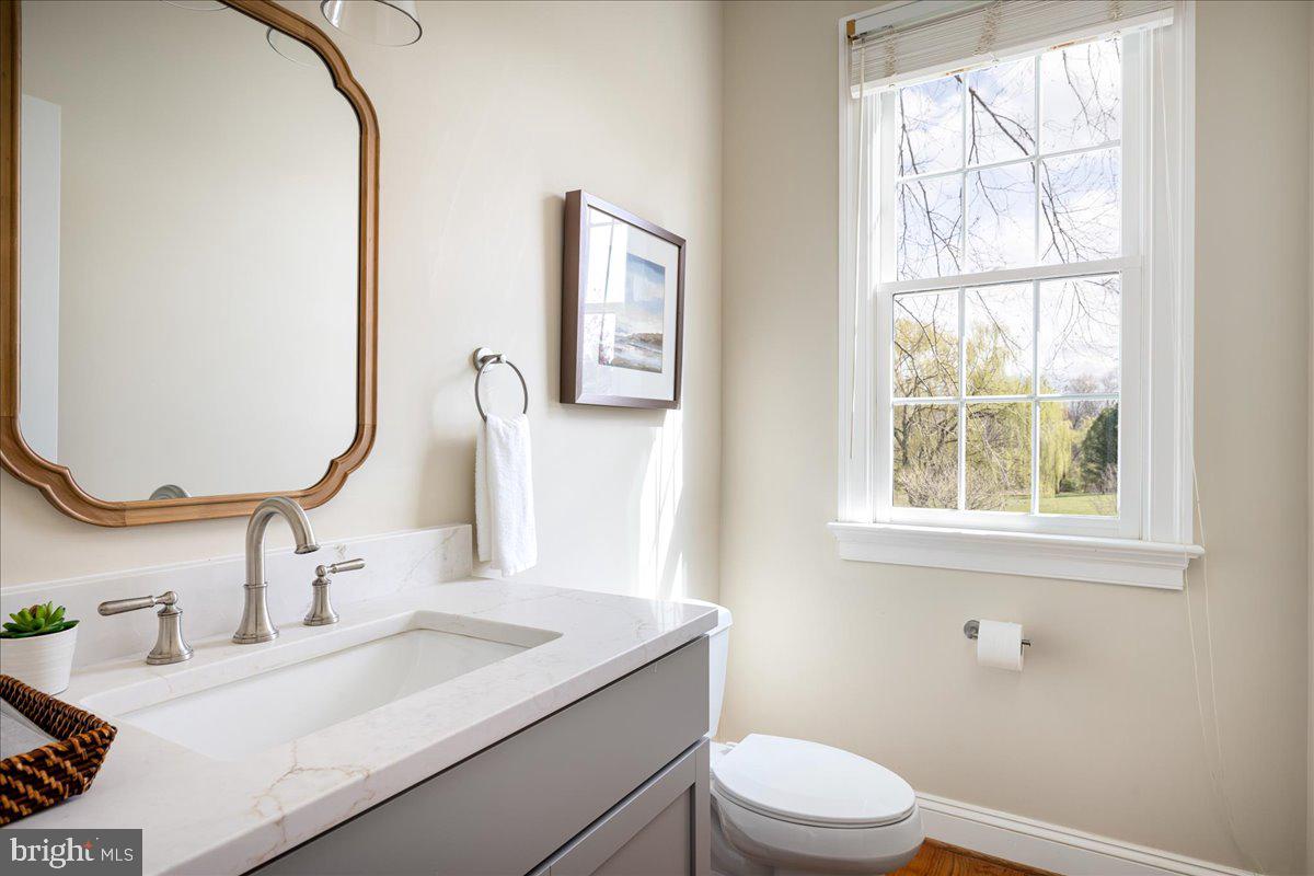 38023 Sayre Ct