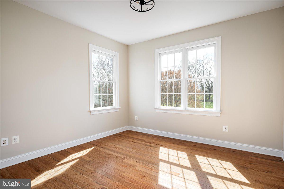 38023 Sayre Ct