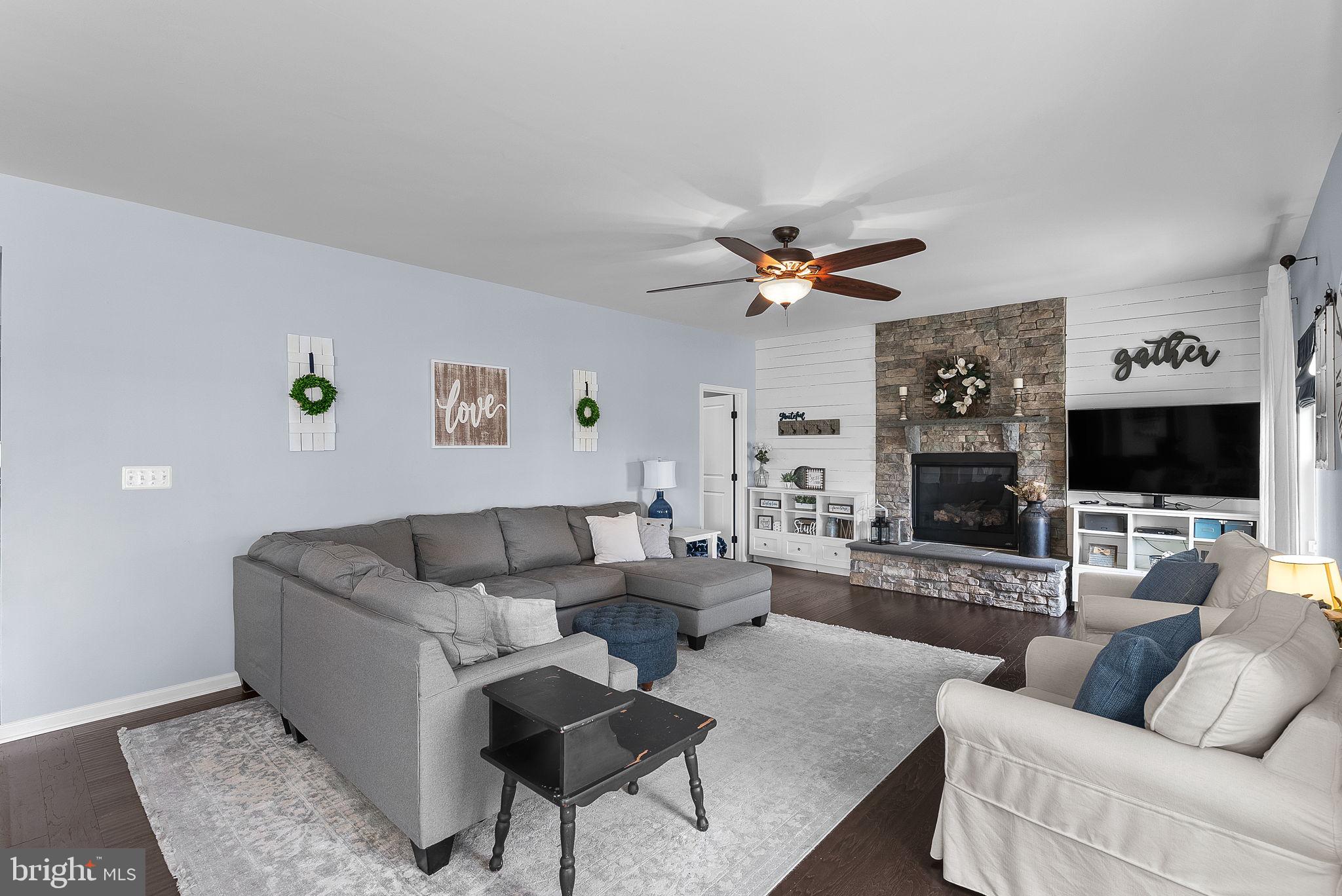 25912 Royston Pass Cir