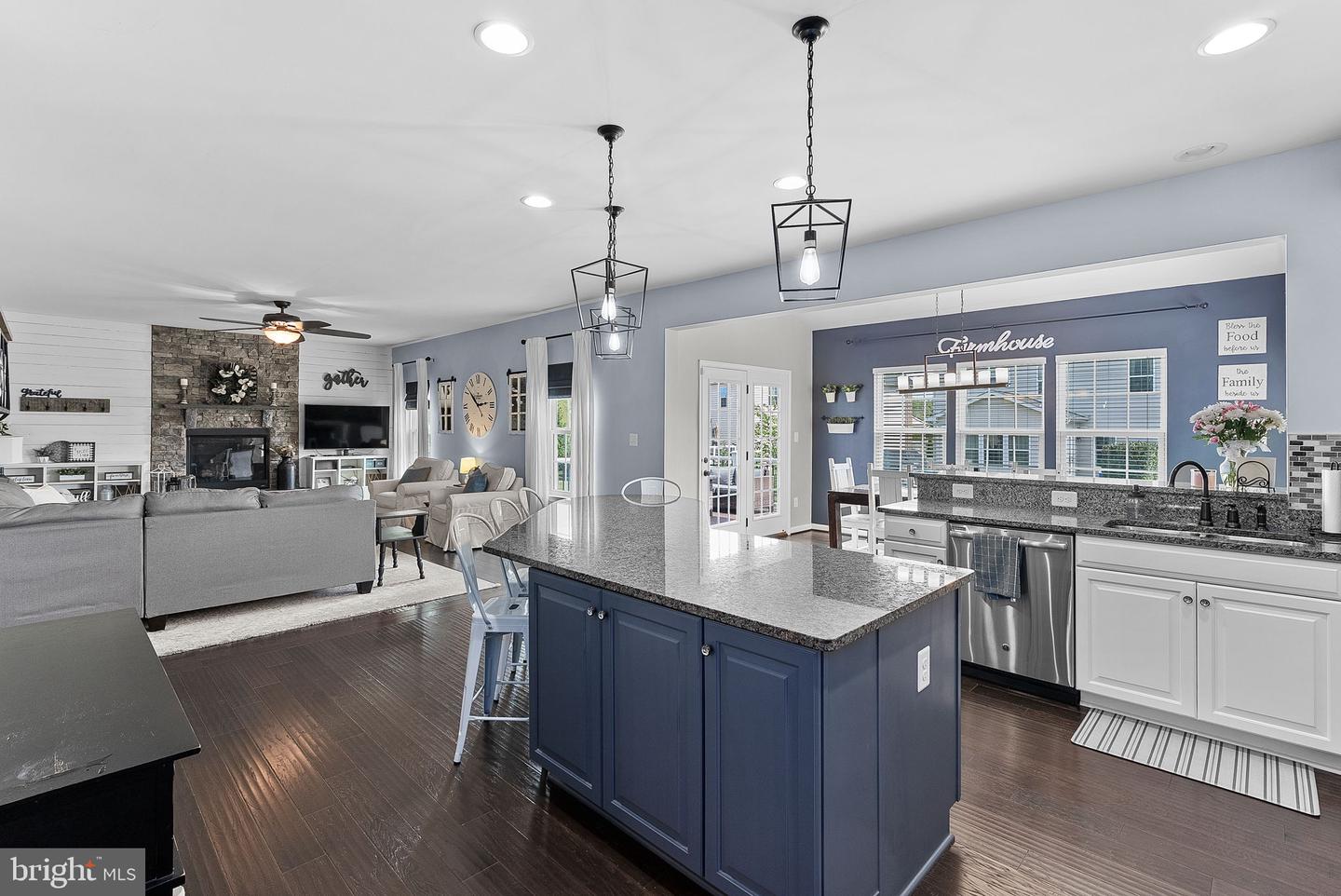 25912 Royston Pass Cir