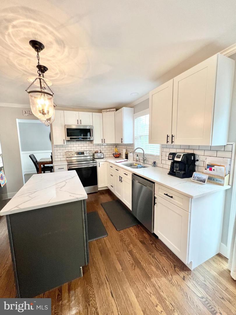 42909 SECRETARIAT CT